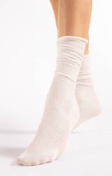 Modne długie skarpetki Fiore COOL MILK 60 den