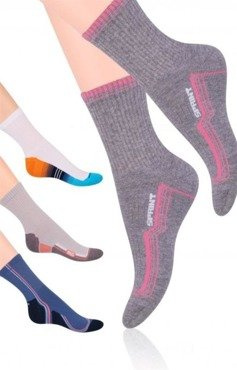 Sportowe bawełniane skarpetki Steven 026 w ciemniejszej tonacji